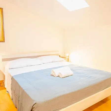 Mansarda Fontana Ferro - Italian Homing Appartement Vérone