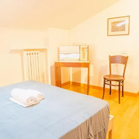 Mansarda Fontana Ferro - Italian Homing Appartement Vérone