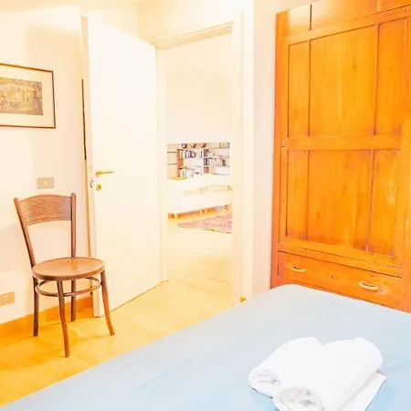 Appartement Mansarda Fontana Ferro - Italian Homing Vérone