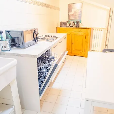 Appartement Mansarda Fontana Ferro - Italian Homing *